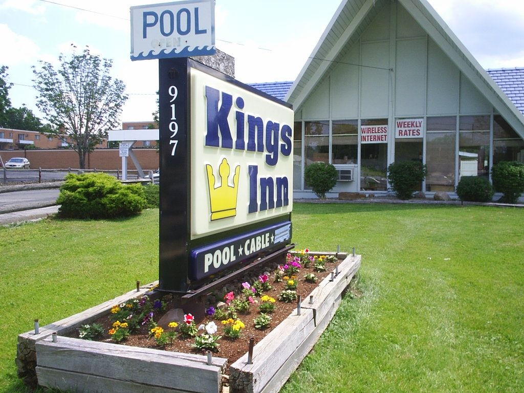 Kings Inn Cleveland Strongsville Eksteriør bilde